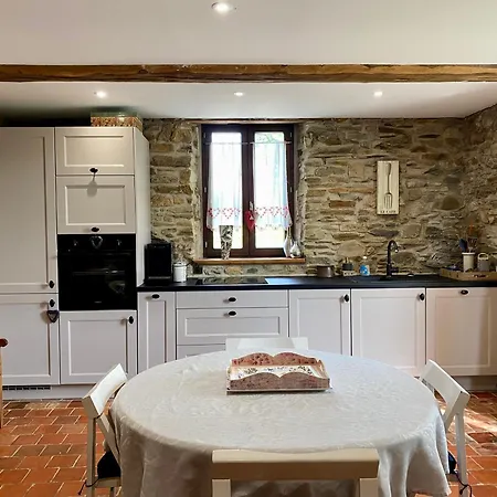 Chez Emilie Neuville-lez-Beaulieu
